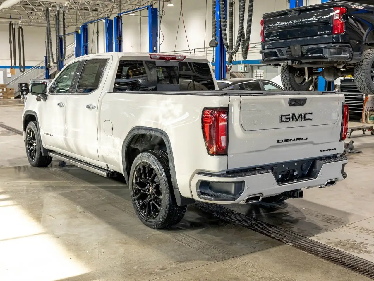 GMC Sierra 1500 снимка GMC Sierra 1500