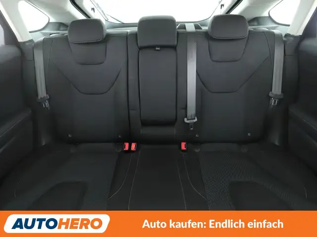 Ford Mondeo view 15