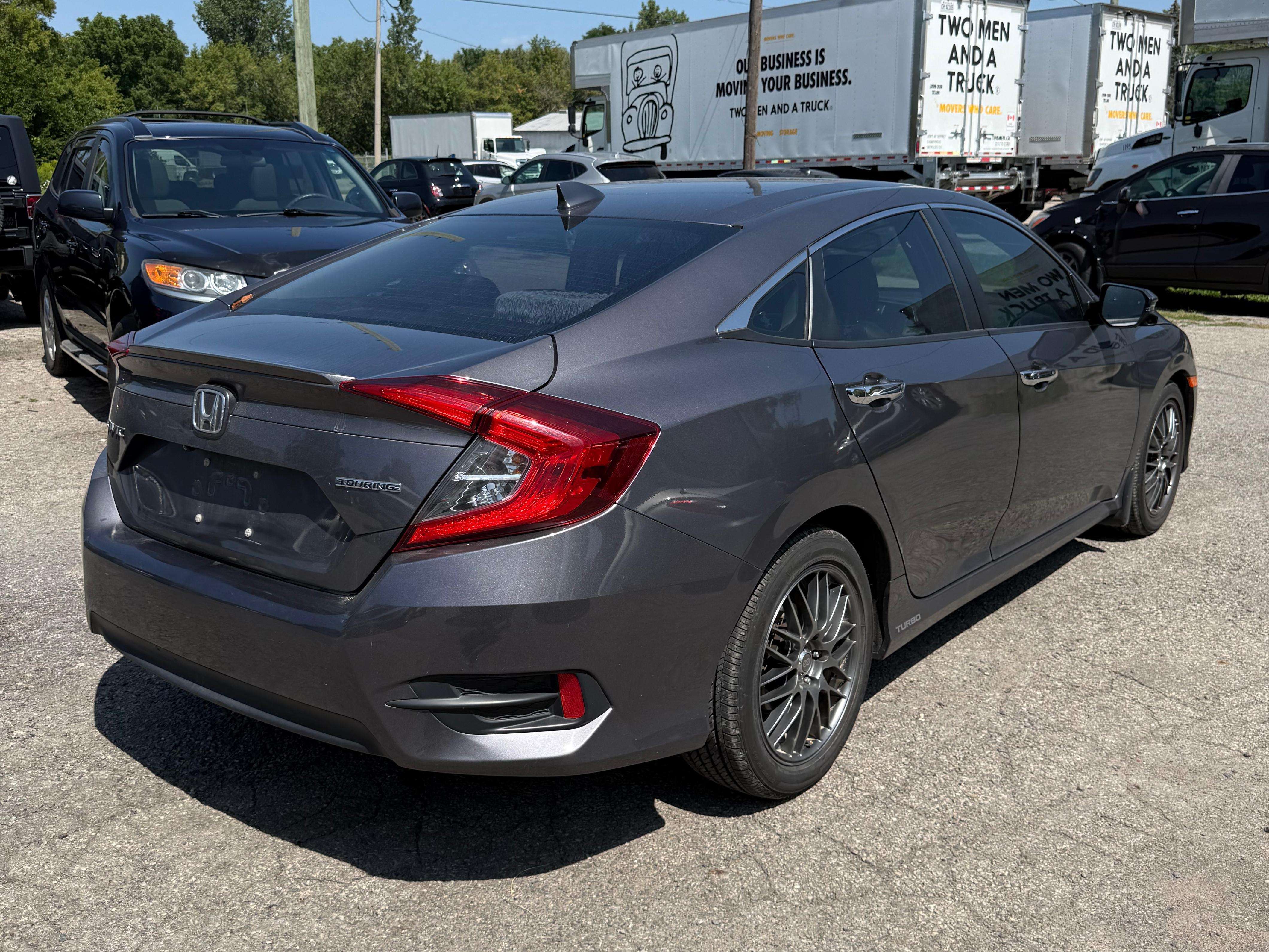 2018 Honda Civic Touring — снимка 1