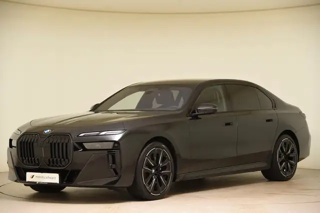 BMW 740 d xDrive M Sport Pro StandHzg LED ACC AHK DAB