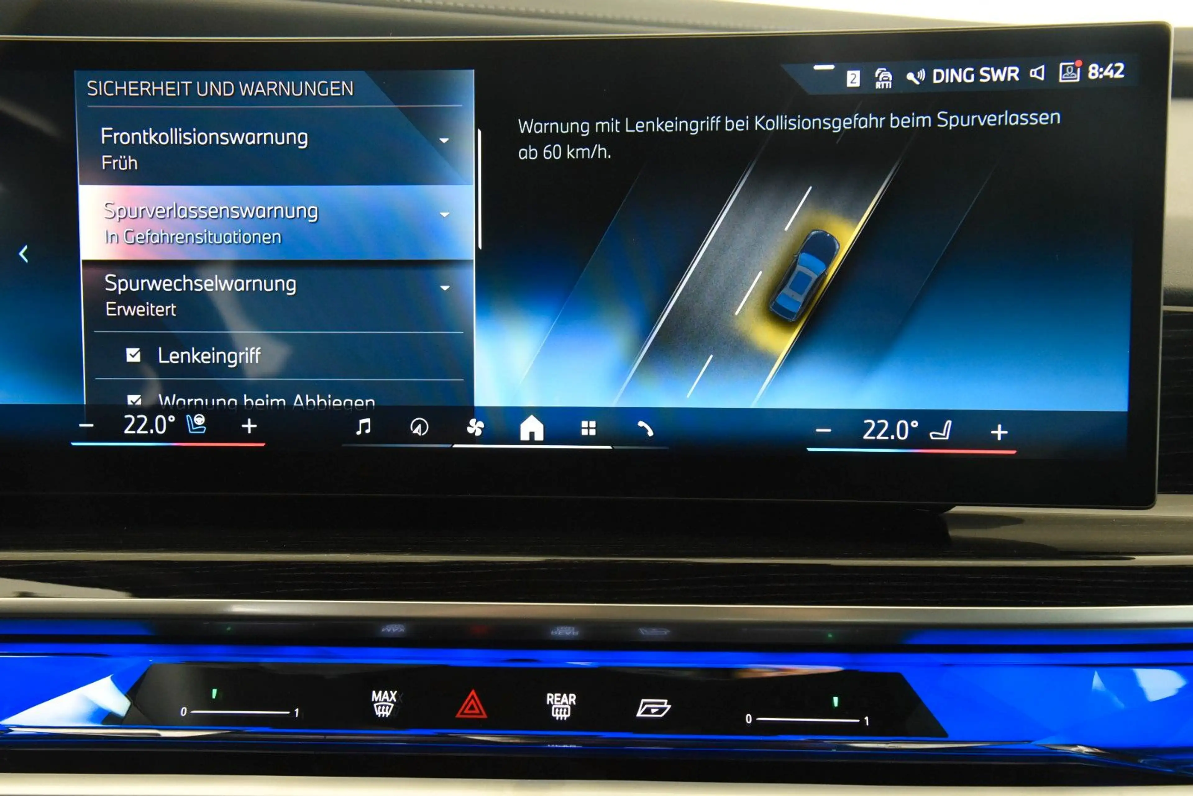 BMW 740 d xDrive M Sport Pro StandHzg LED ACC AHK DAB — photo 14