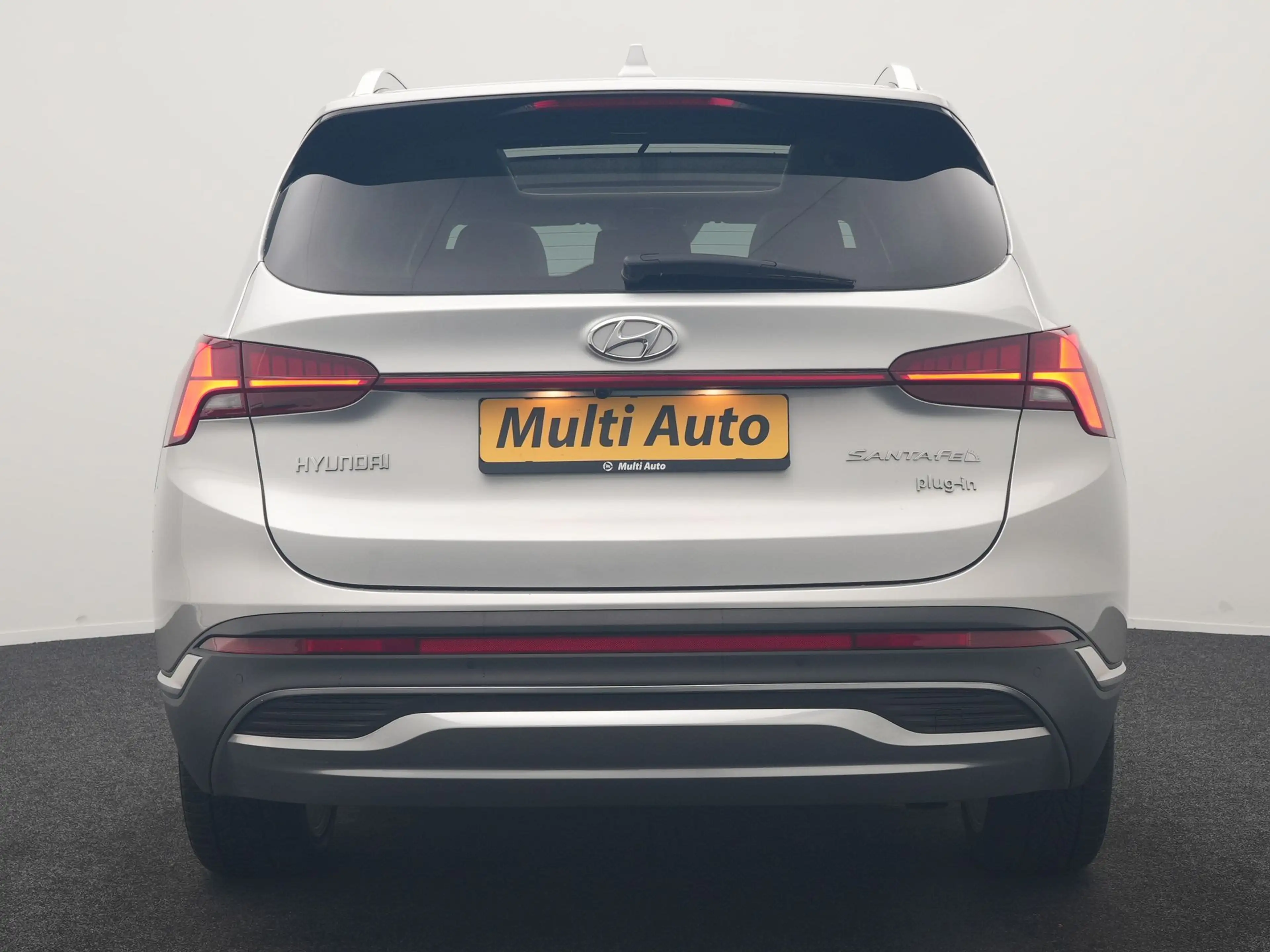 Hyundai SANTA FE 1.6 T-GDI PHEV Premium Sky 266pk Dealer O.H. | Pan — photo 18