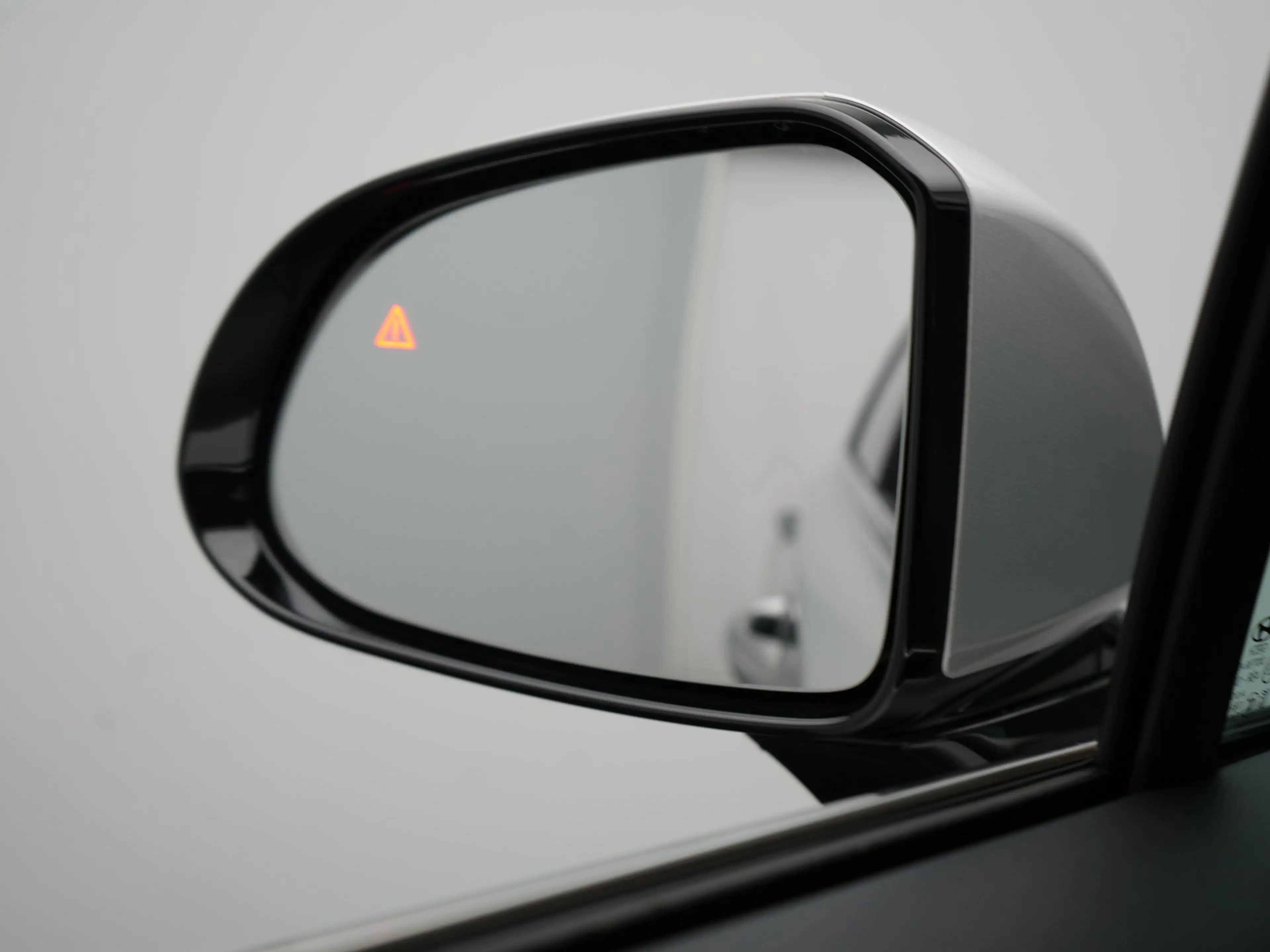 Hyundai SANTA FE 1.6 T-GDI PHEV Premium Sky 266pk Dealer O.H. | Pan — photo 19