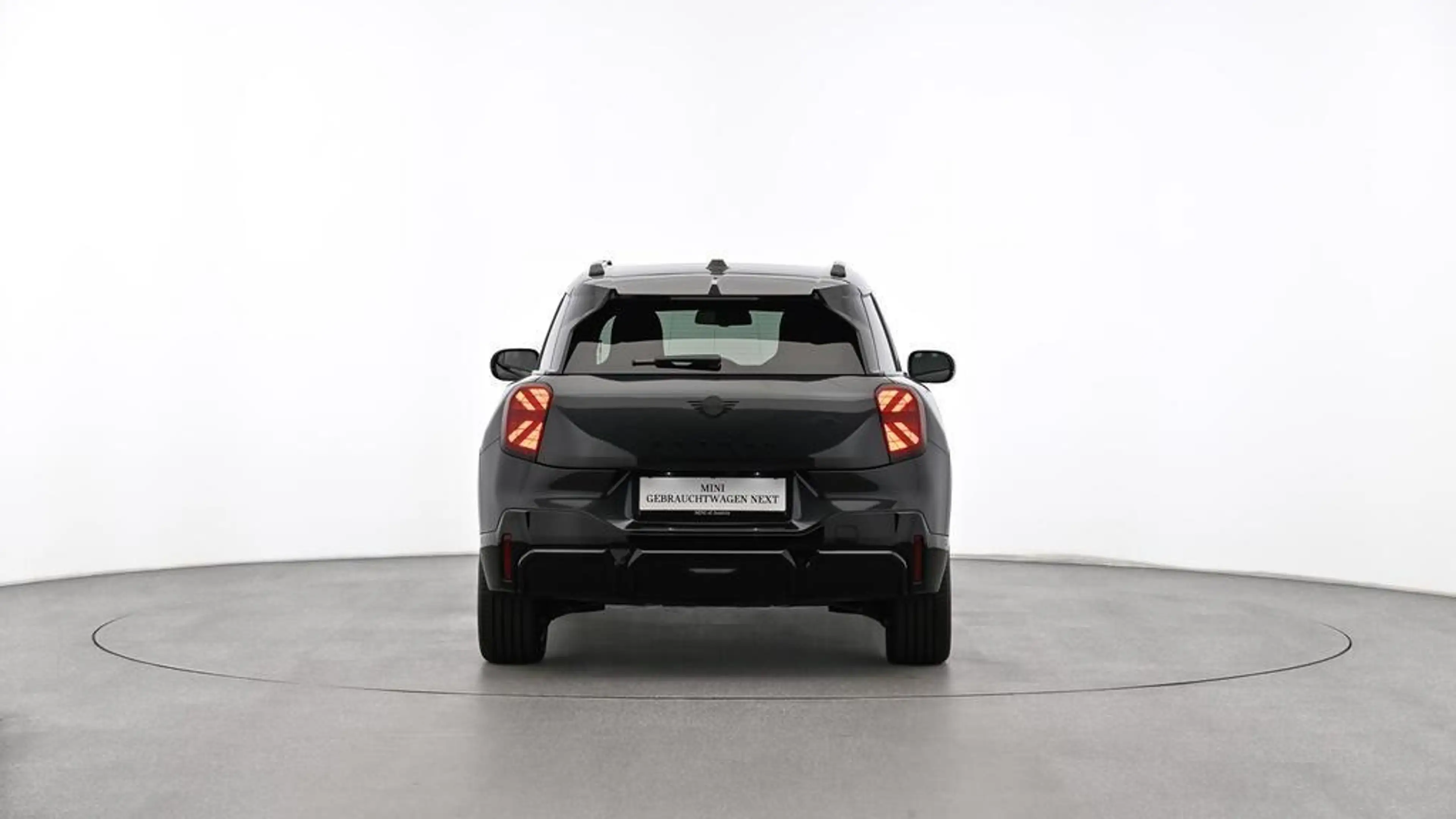 MINI Aceman E — photo 8