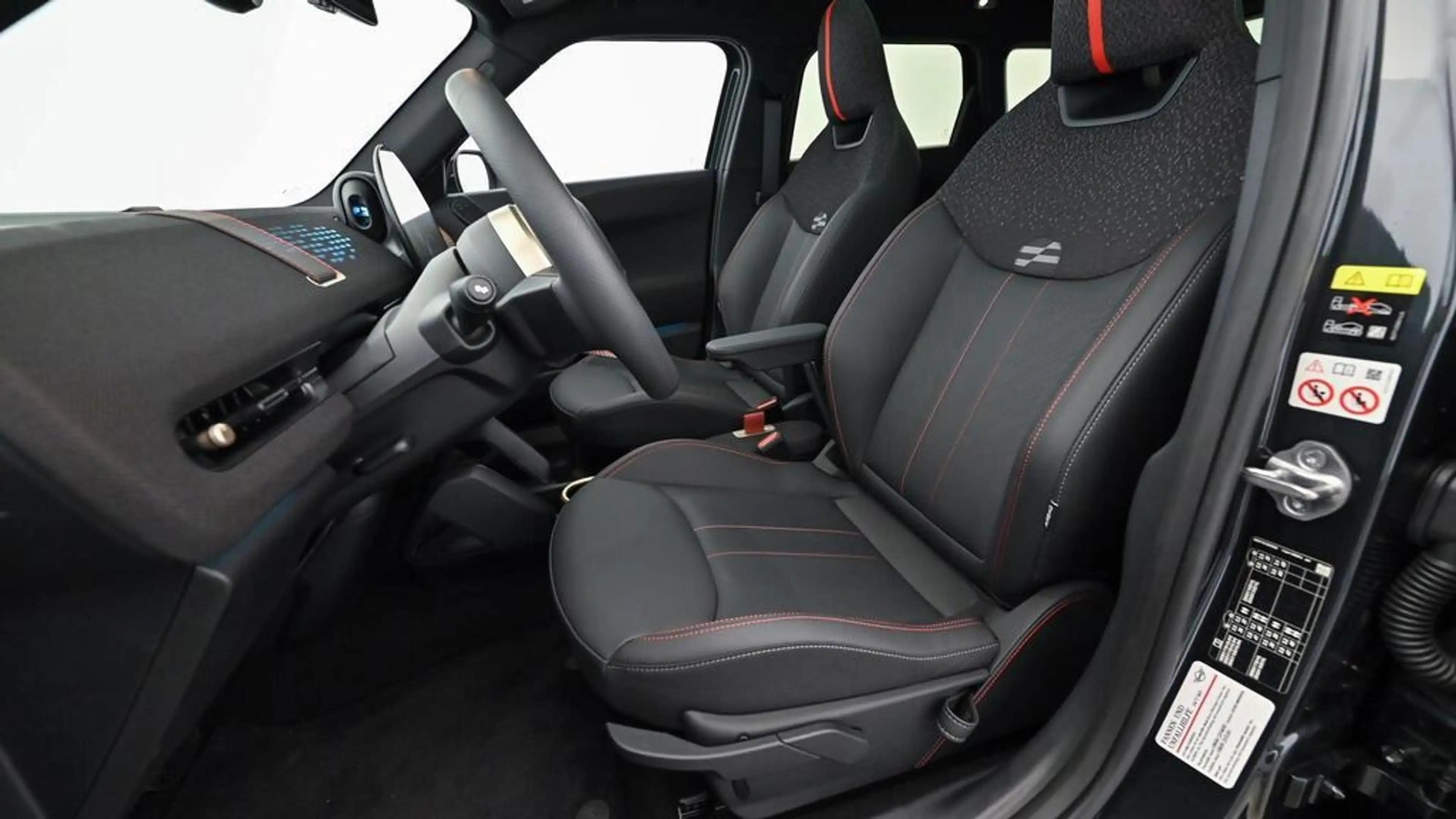 MINI Aceman E — photo 12