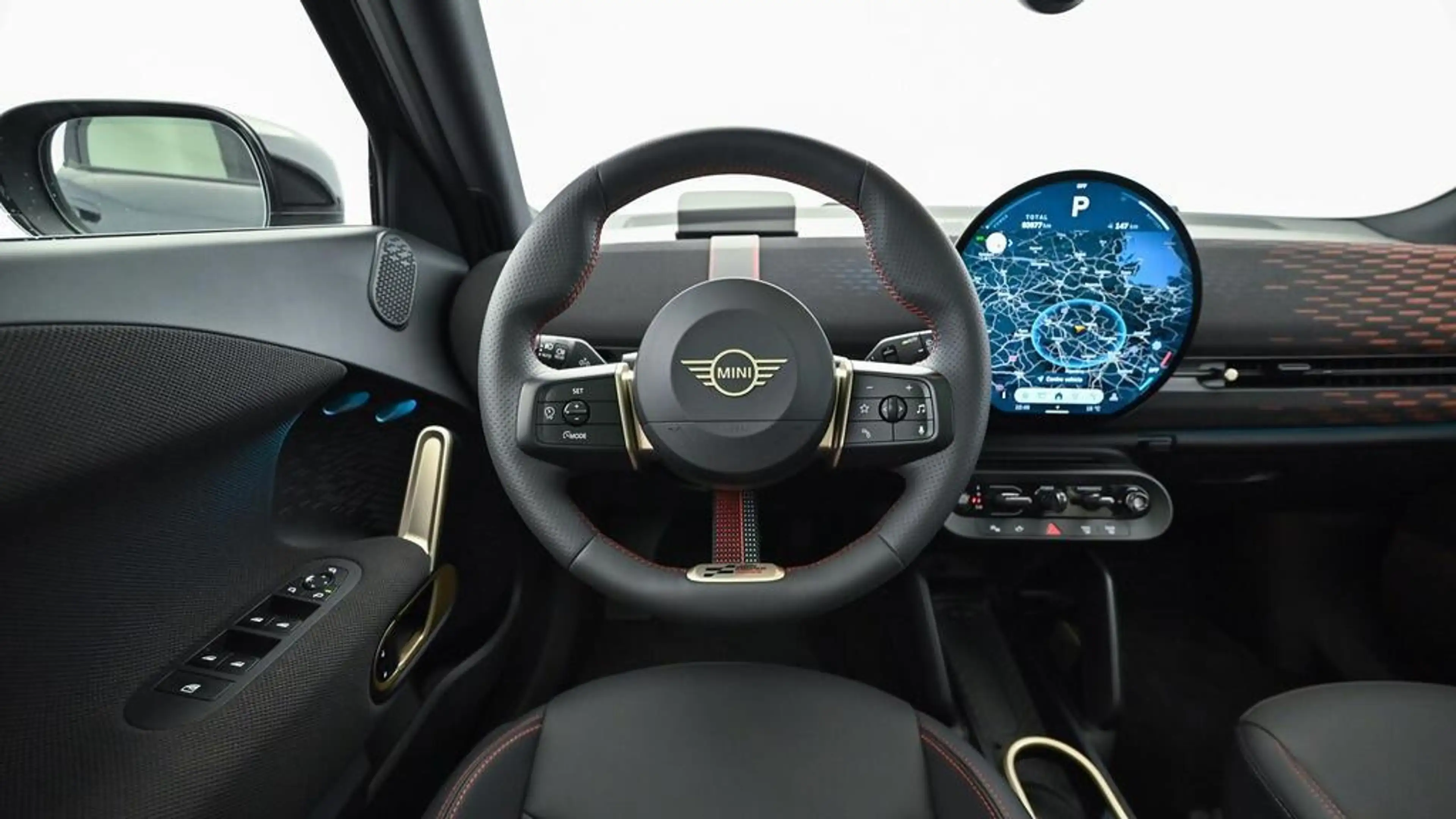 MINI Aceman E — photo 11