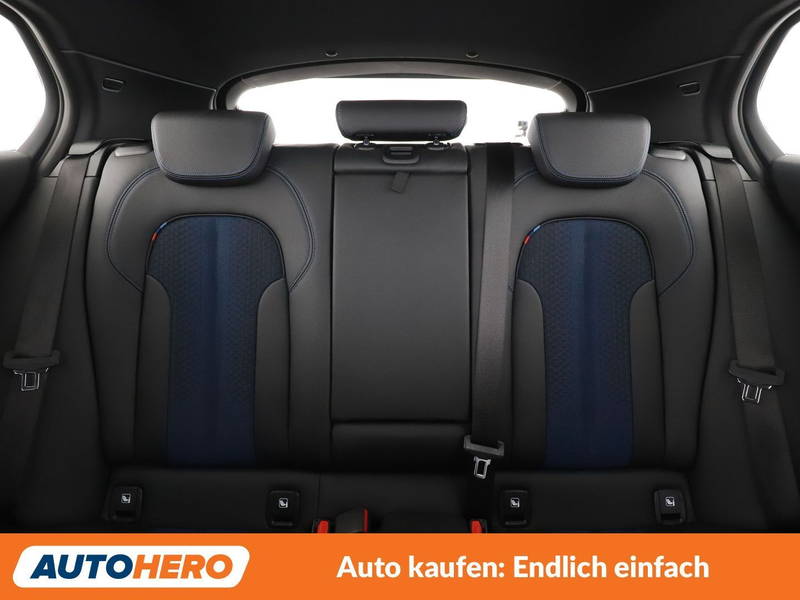BMW 118 118i M Sport — photo 15