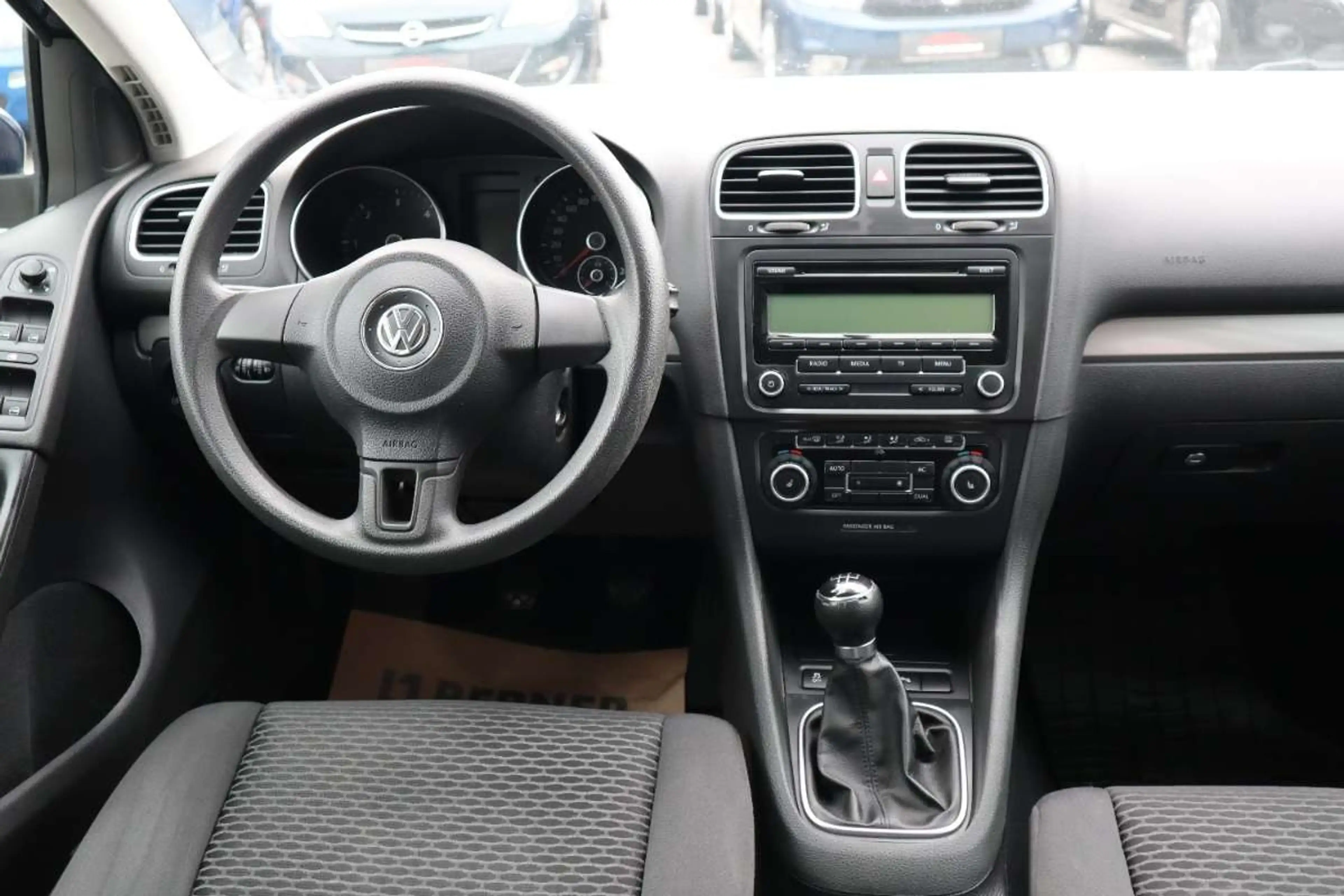 Volkswagen Golf R abbit 1,6 TDI DPF — photo 7