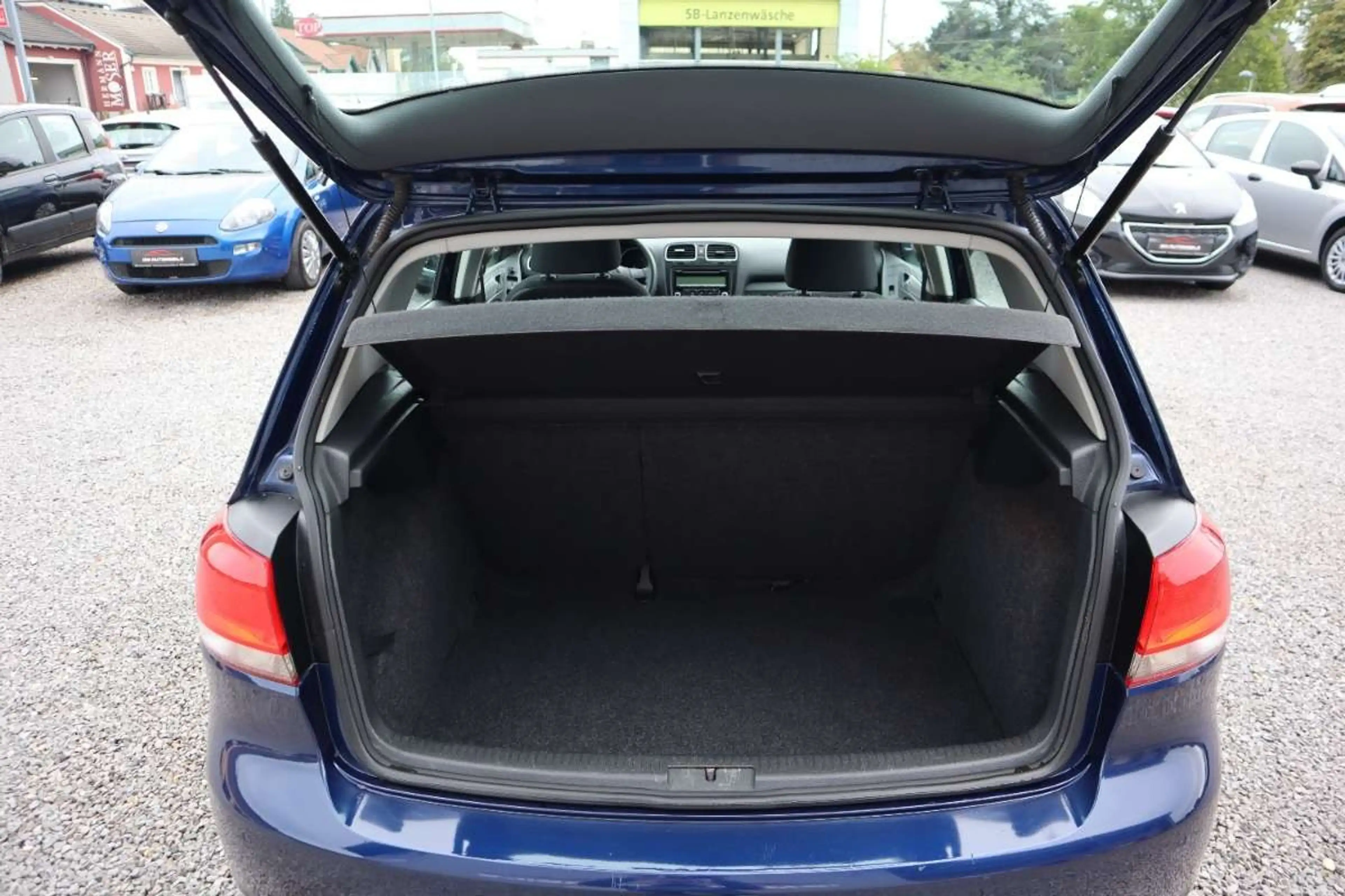 Volkswagen Golf R abbit 1,6 TDI DPF — photo 14