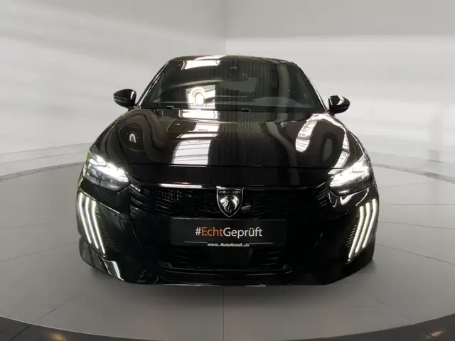 Peugeot 208 view 7