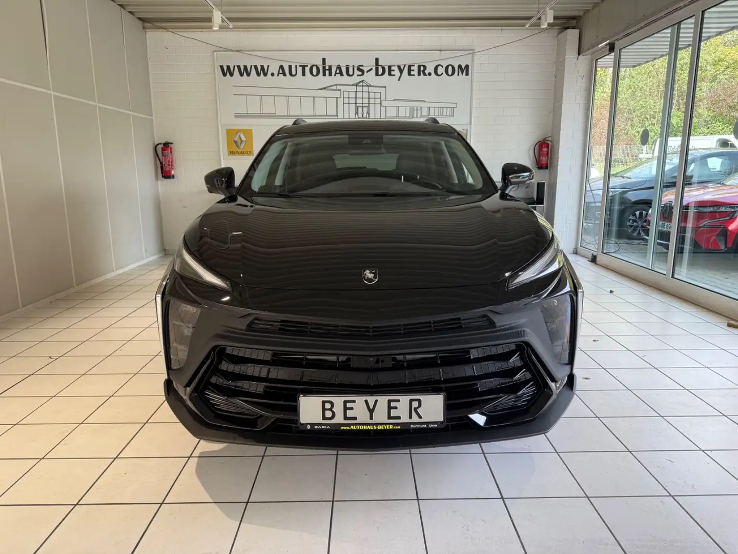 DFSK Forthing 5 Schwarz - 2