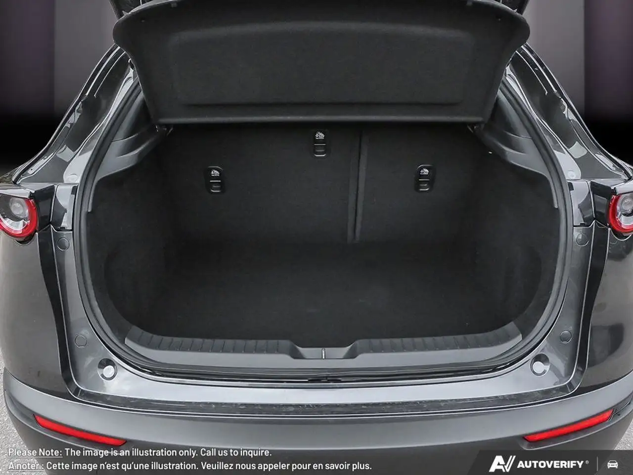 Mazda CX-30 photo Mazda CX-30
