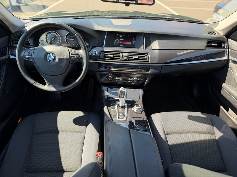 BMW 530 d AHK Navi LED Pano Alu PDC — photo 10