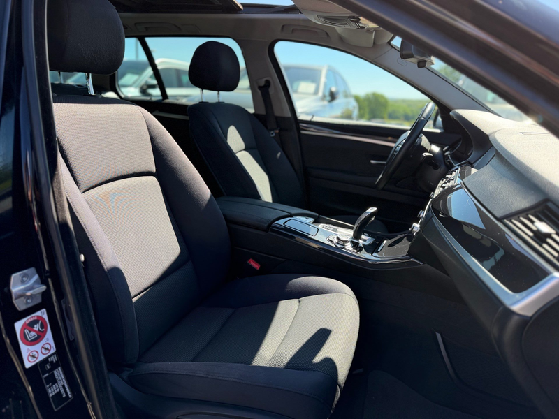 BMW 530 d AHK Navi LED Pano Alu PDC — photo 5