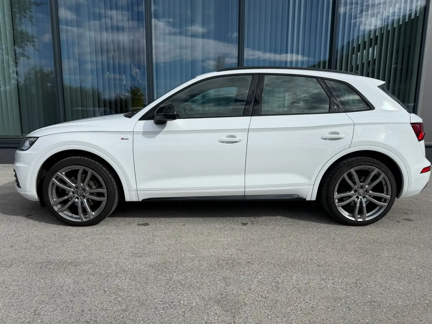 Audi Q5 3,0 TDI quattro sport Weiß - 2
