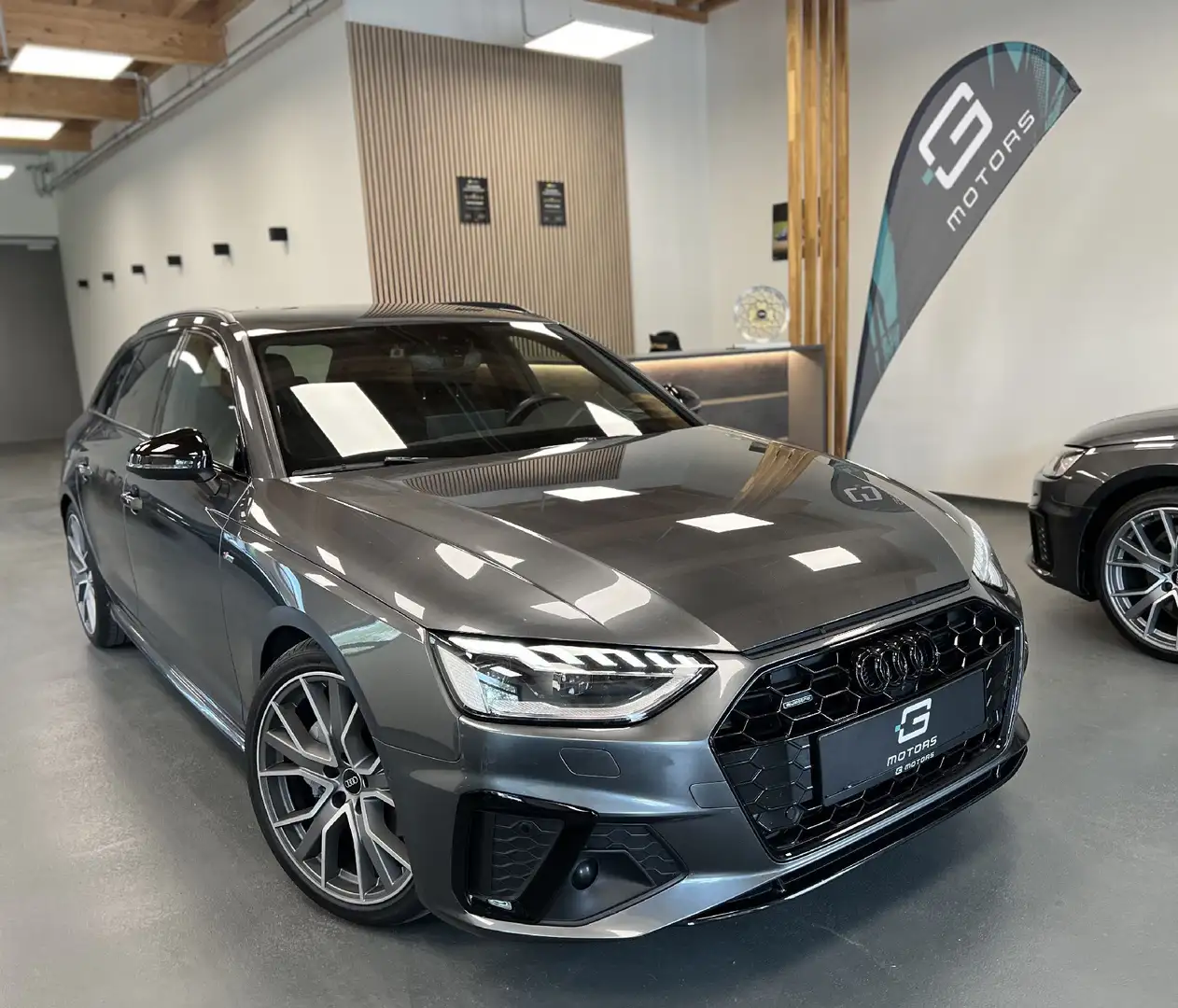 Audi A4 40 TFSI SORT Q 3XSLINE DAYTONA MATRIX 360 Grau - 1