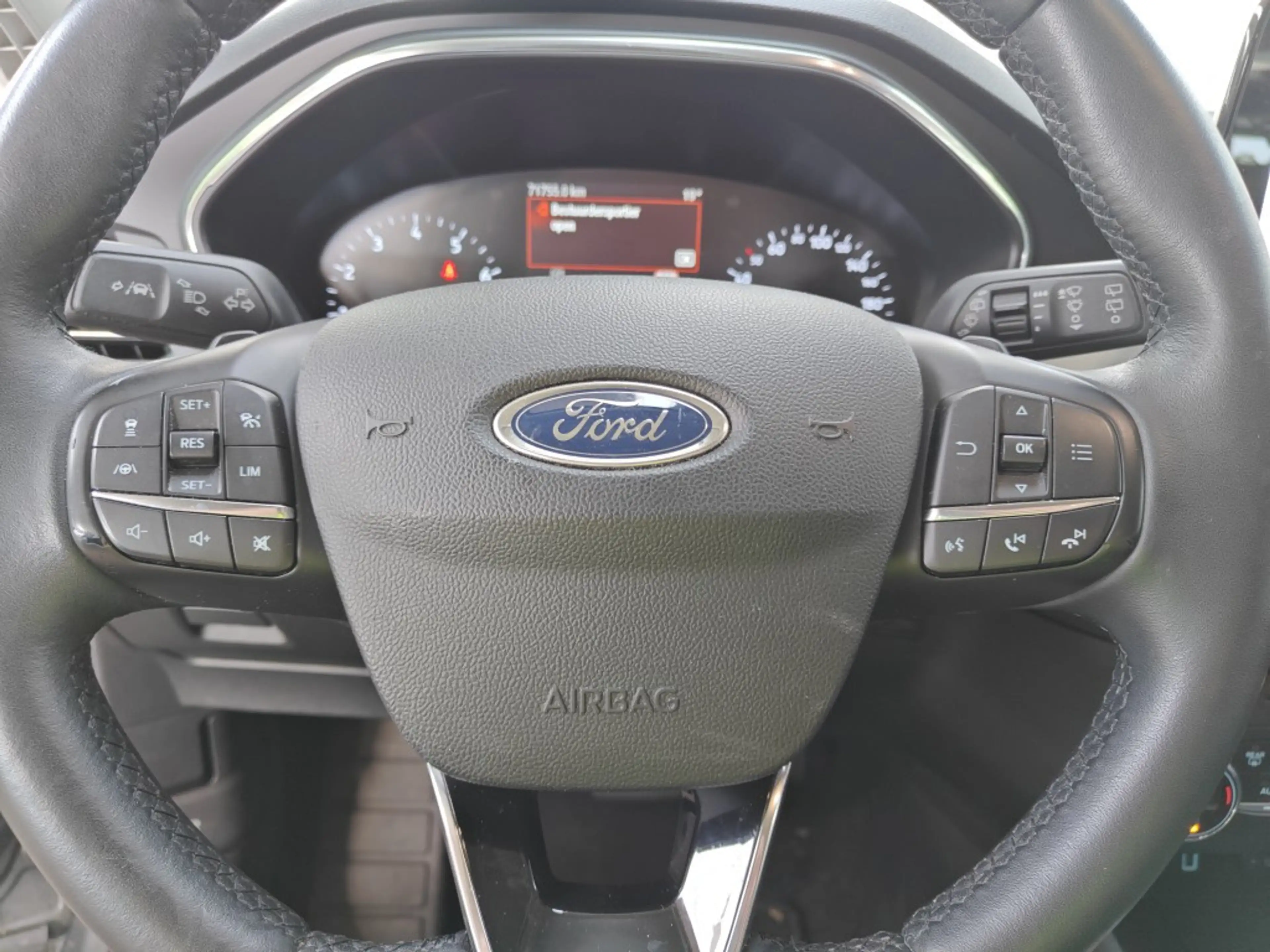 Ford Focus 1.5 EcoBoost ST Line Business|AUT|NAVI|PSENSOR|CRU — photo 15