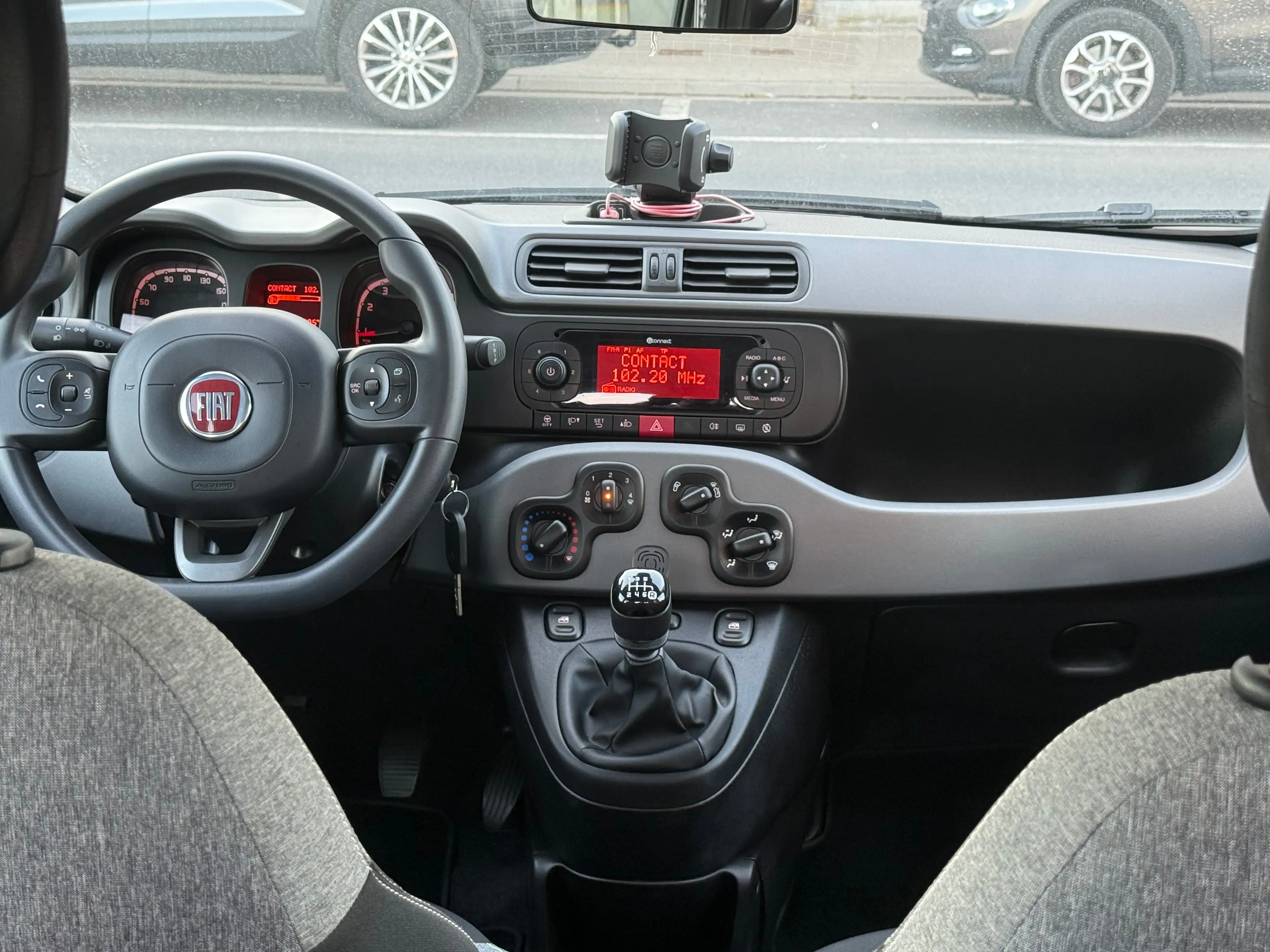 Fiat Panda Panda Cross 1.0i MHEV *PRETE A IMMATRICULER* — photo 15