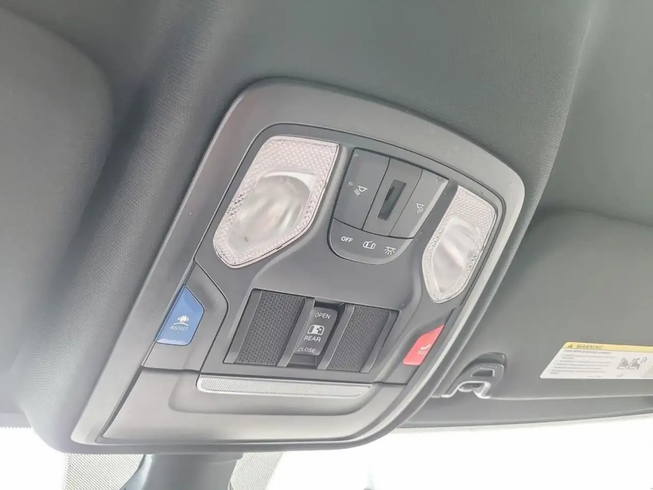 RAM 2500 снимка RAM 2500