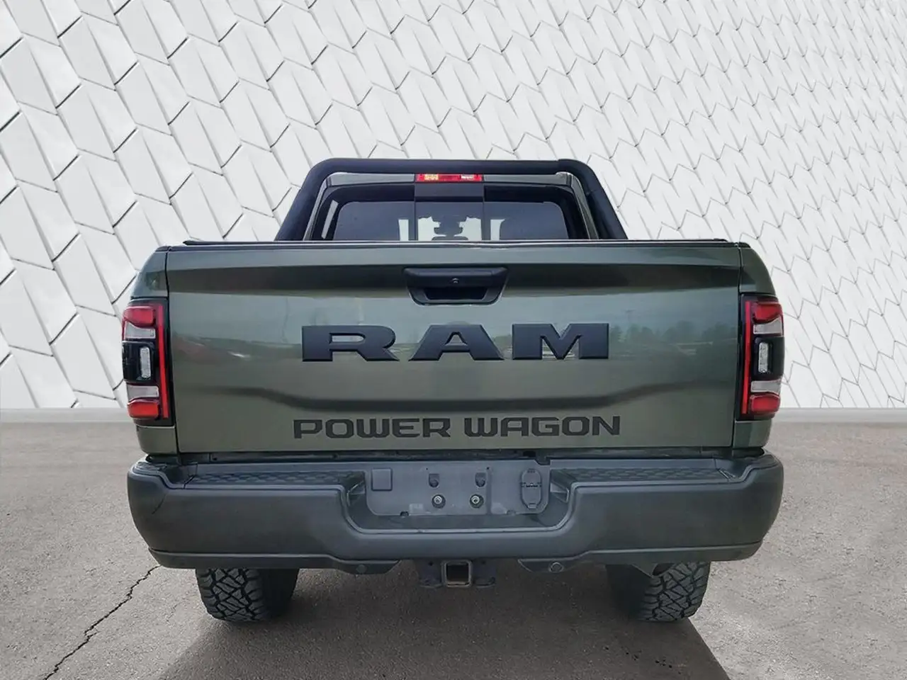 RAM 2500 снимка RAM 2500