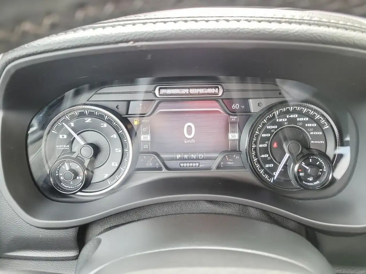 RAM 2500 снимка RAM 2500