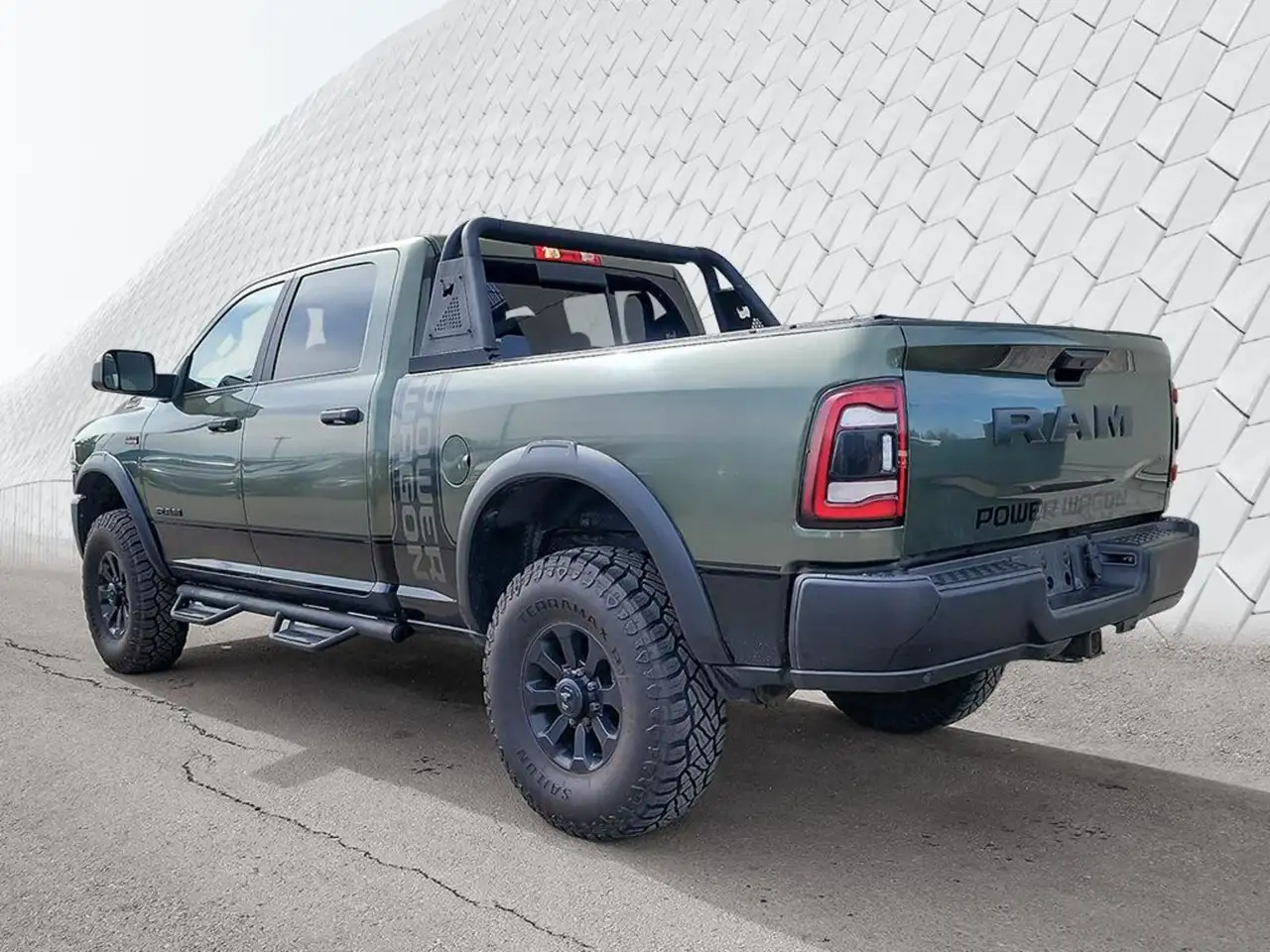 RAM 2500 снимка RAM 2500