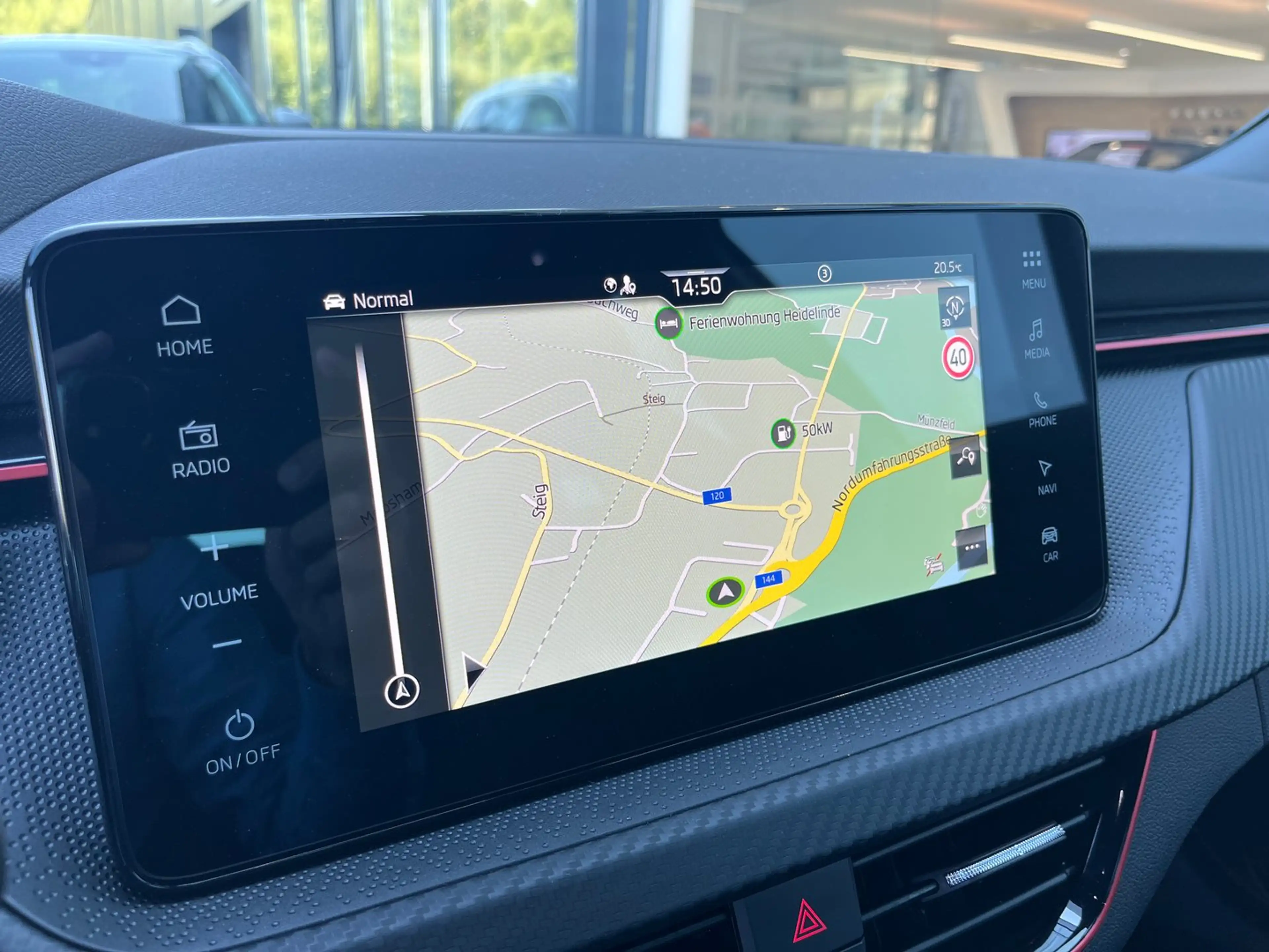 Skoda Kamiq Monte Carlo TSI ACT DSG — photo 14
