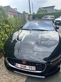Cabriolet 2.0 i4 P300 R-Dynamic