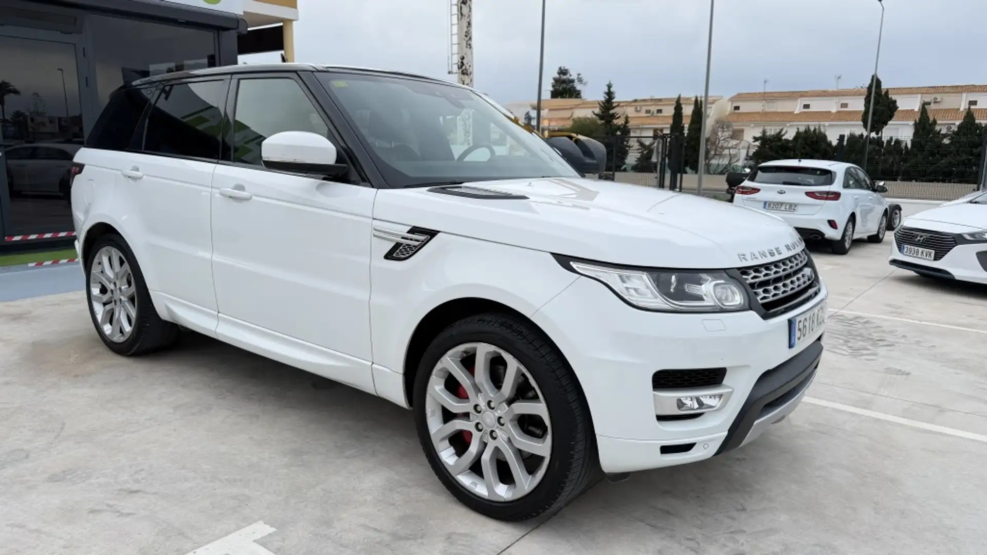 Land Rover Range Rover Sport 3.0TDV6 HSE Aut. Blanc - 1