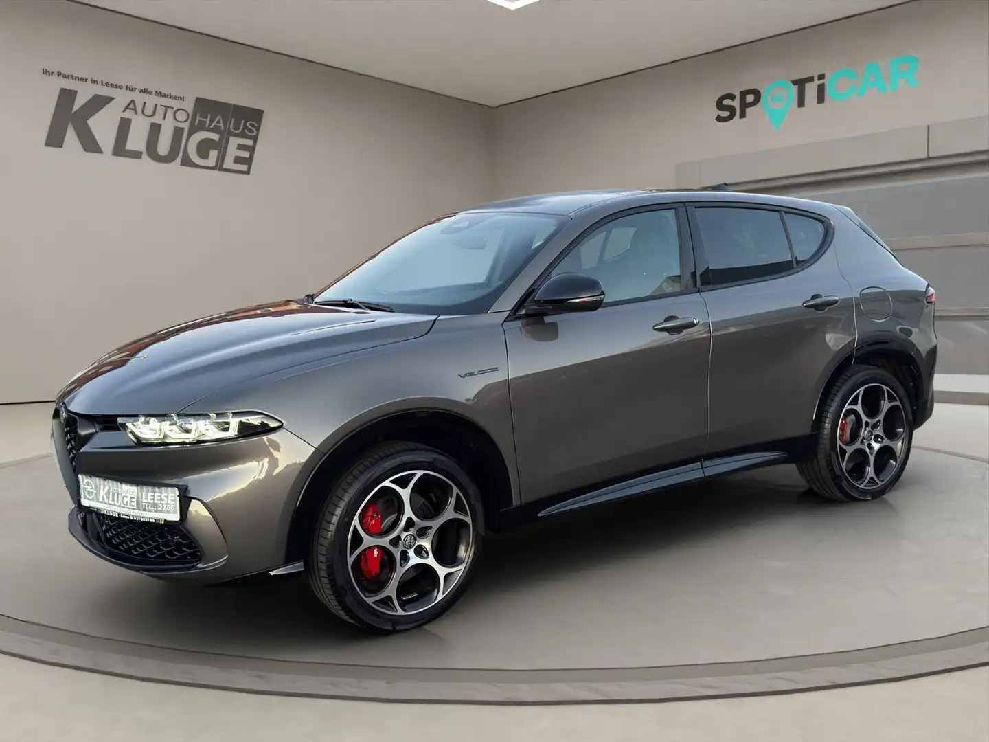 Alfa Romeo Tonale 1,3 Veloce Plug-In-Hybrid AWD, RFK, Navi Grau - 1