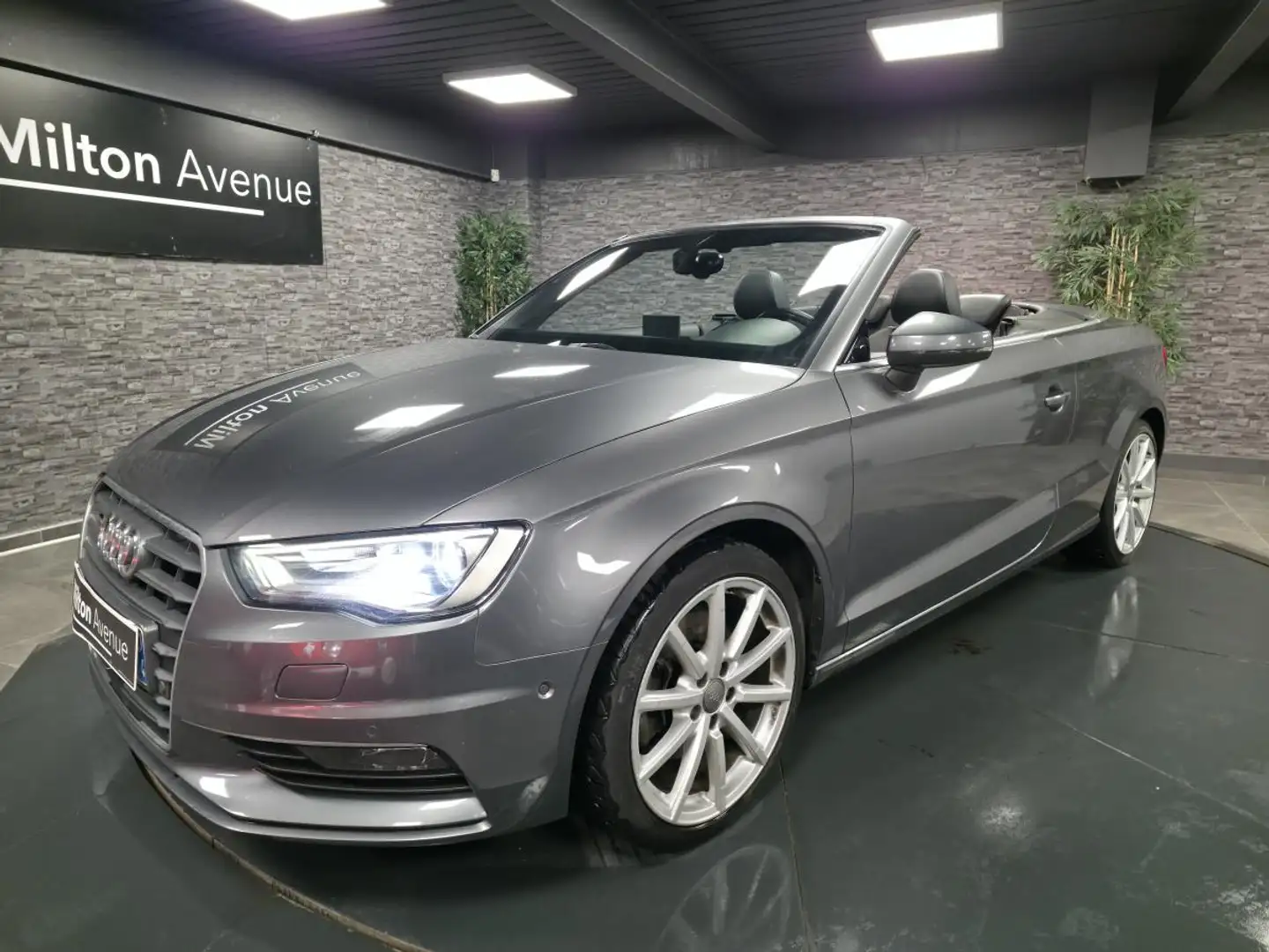 Audi A3 Cabriolet 2.0 TDI - 184  Ambition QUATTRO Gris - 2