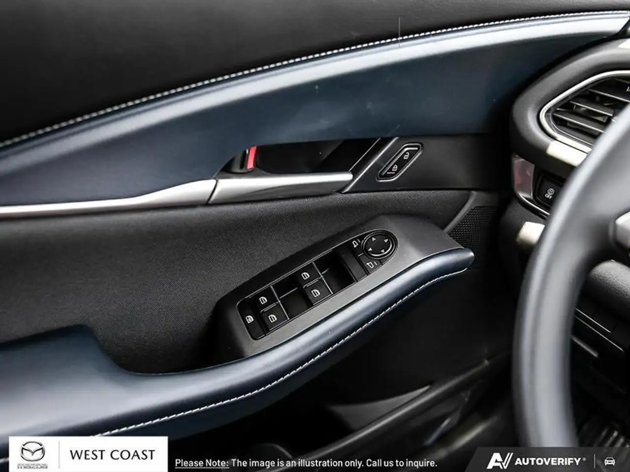 Mazda CX-30 photo Mazda CX-30