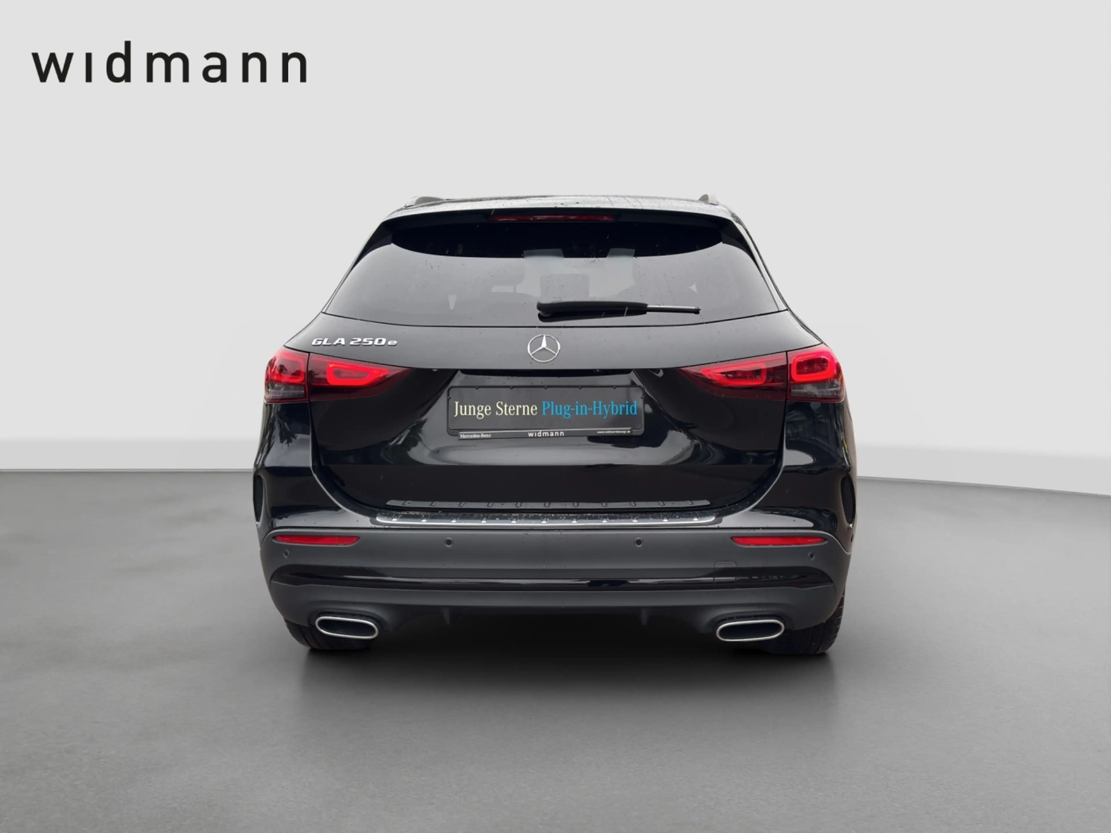 Mercedes-Benz GLA 250 e *AMG*Multibeam*AHK*PDC*360°*Night*DAB* — photo 4