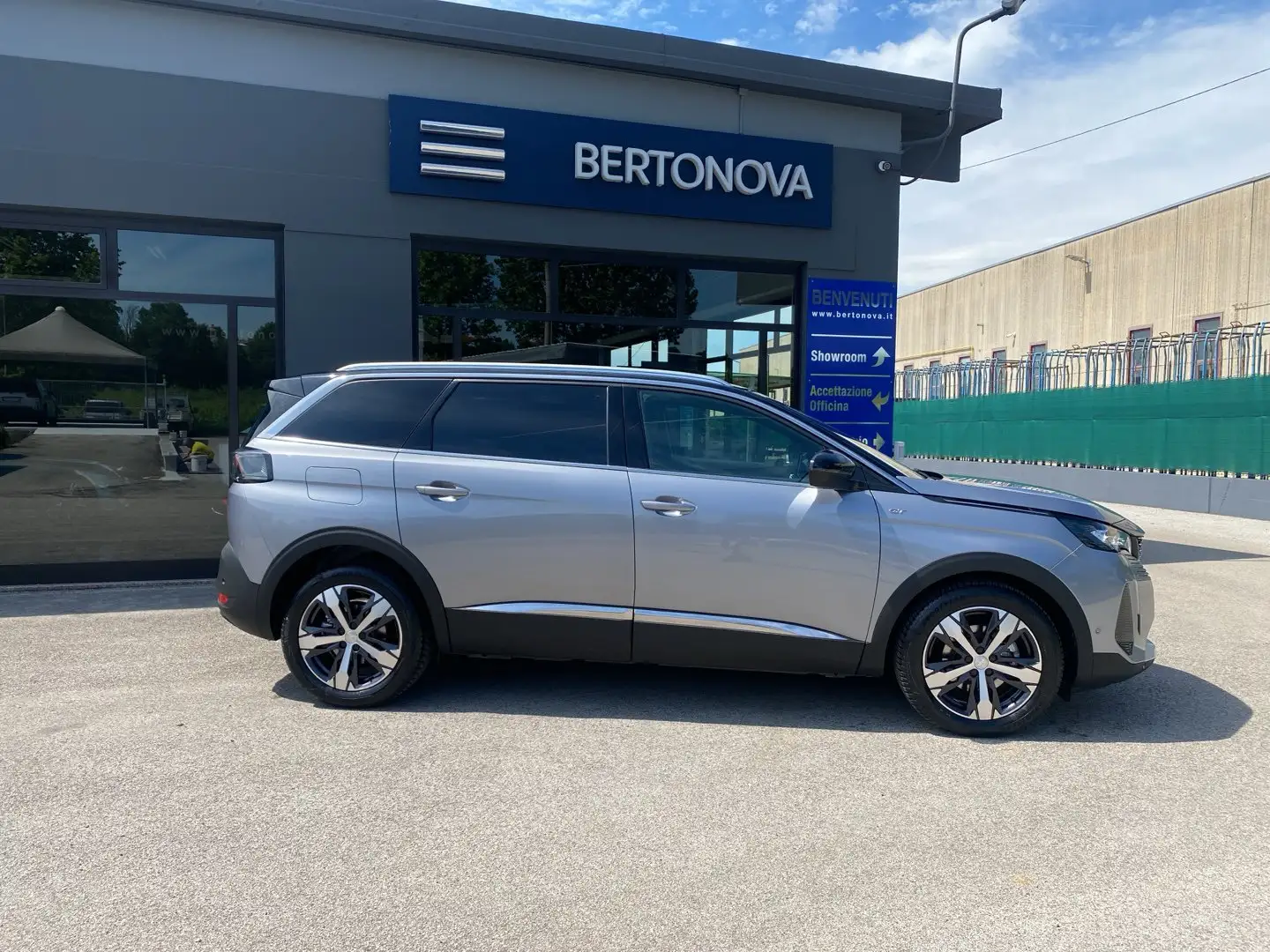 Peugeot 5008 BlueHDi 130 S&S EAT8 GT Grigio - 1