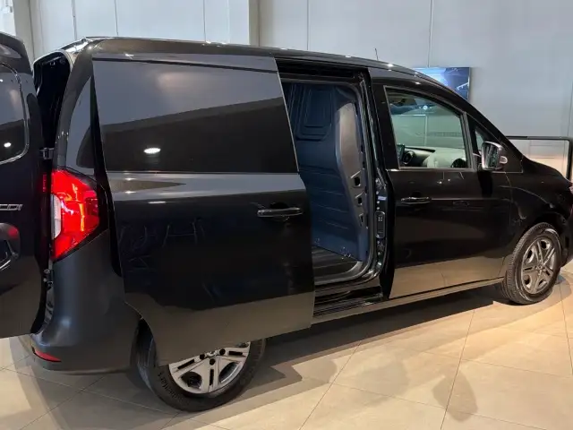 Mercedes-Benz Citan view 8
