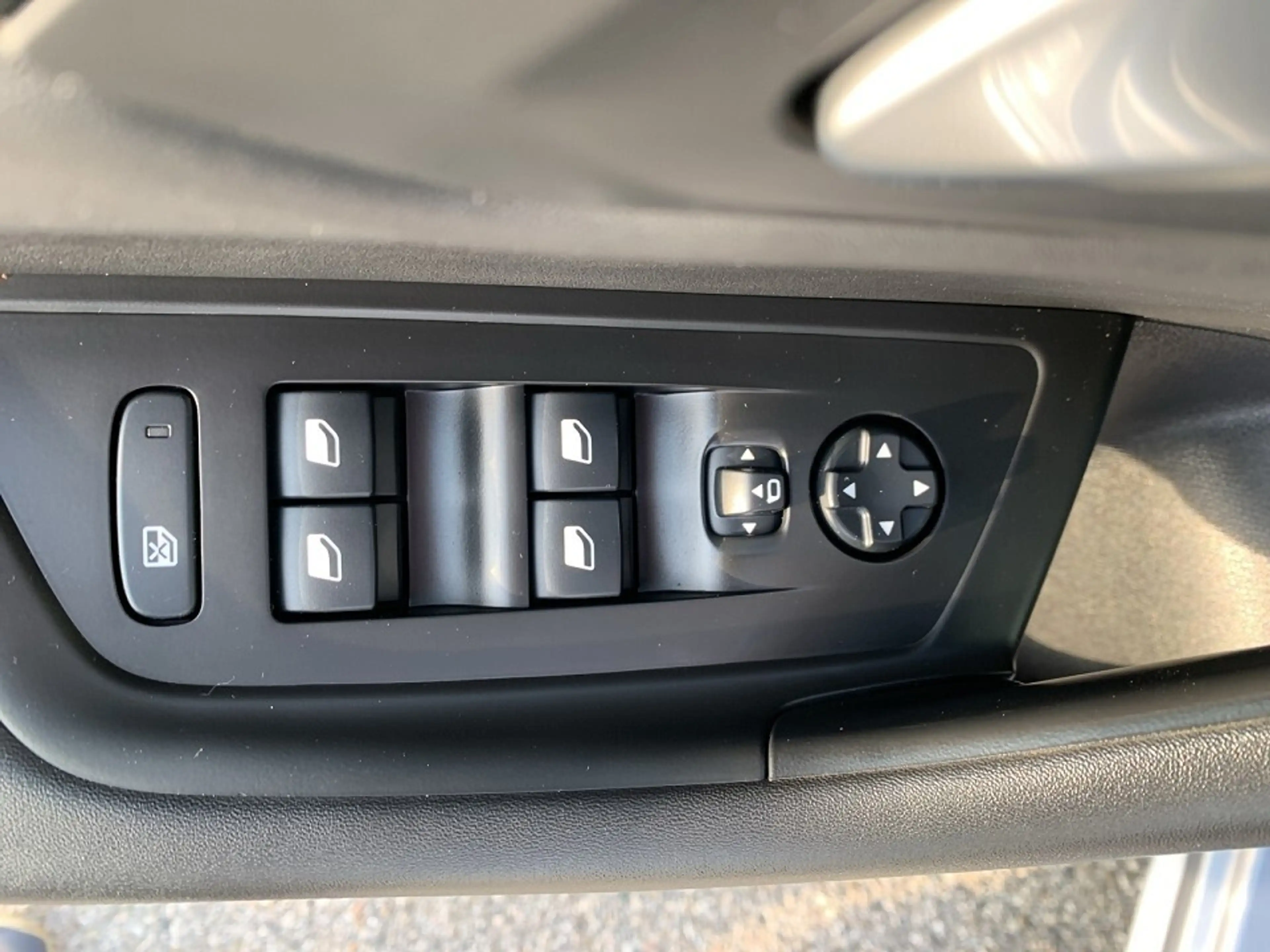 Peugeot 508 SW 1,5 BlueHDi 130 EAT8 S&S Allure Pack Aut. — photo 9