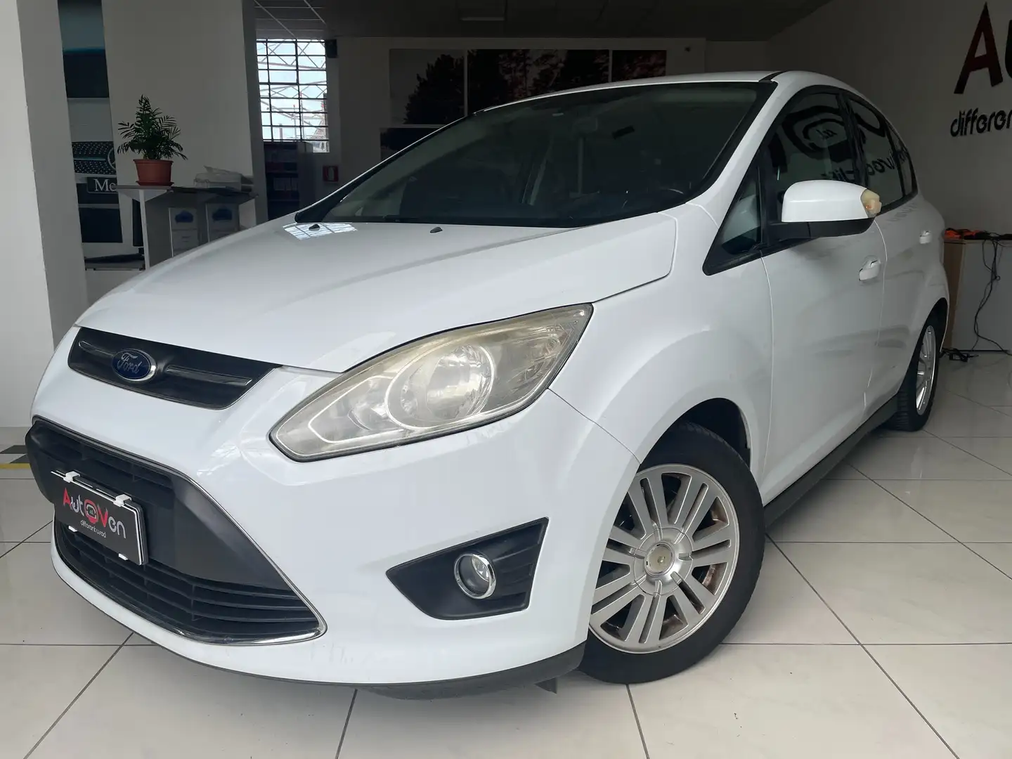 Ford C-Max C-Max II 2010 1.6 tdci Plus 95cv Blanc - 1