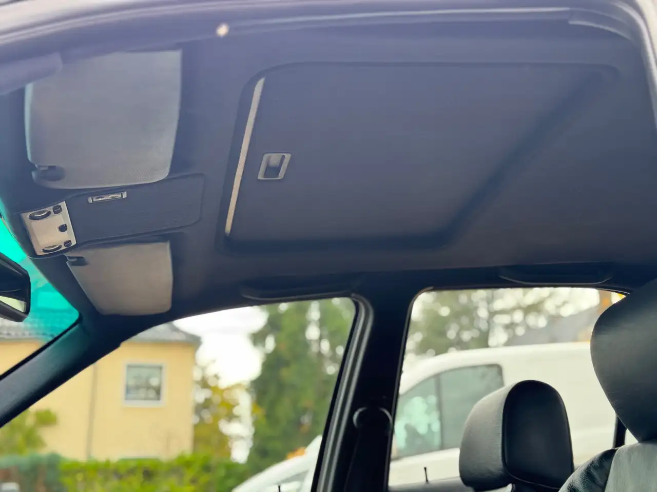 BMW 320i, foto 6