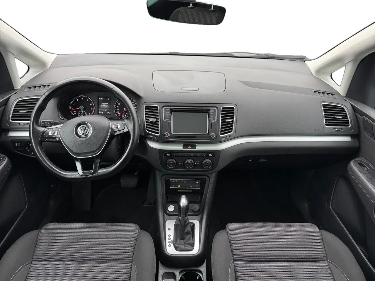 Volkswagen Sharan Comfortline AHK/PANO/RFK/ACC/NAVI 7