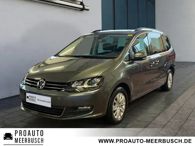 Volkswagen Sharan Comfortline AHK/PANO/RFK/ACC/NAVI