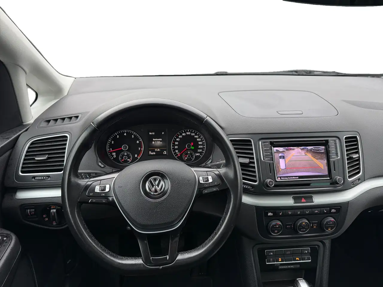 Volkswagen Sharan Comfortline AHK/PANO/RFK/ACC/NAVI 9