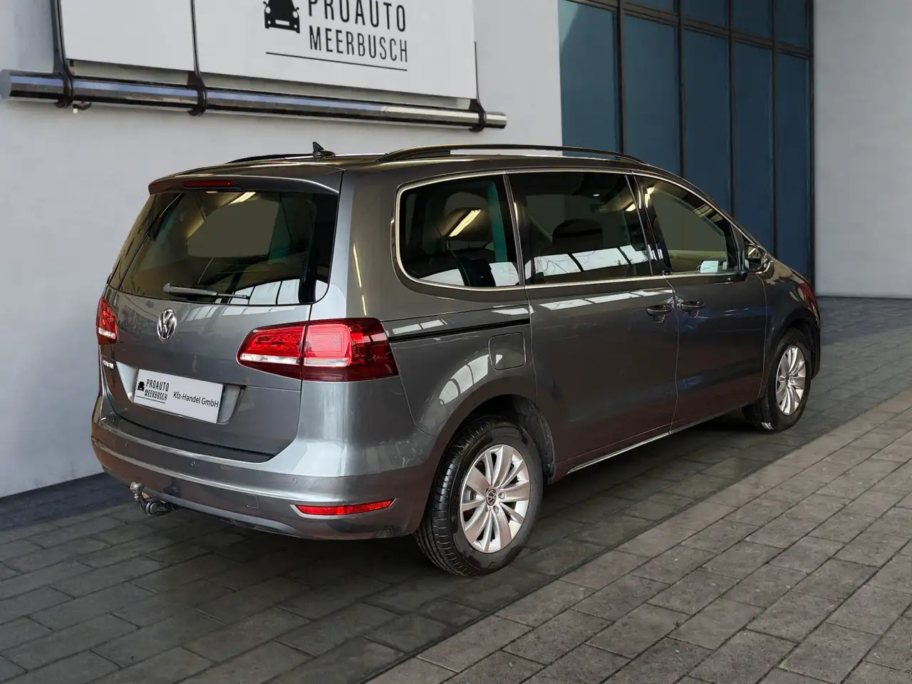 Volkswagen Sharan Comfortline AHK/PANO/RFK/ACC/NAVI 3