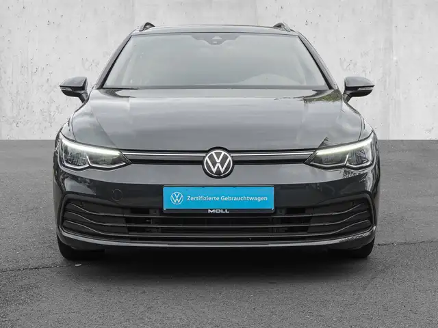 Volkswagen Golf view 3