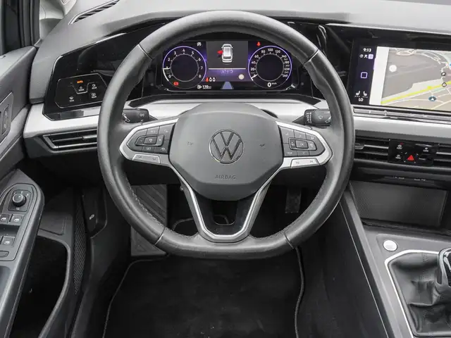 Volkswagen Golf view 14