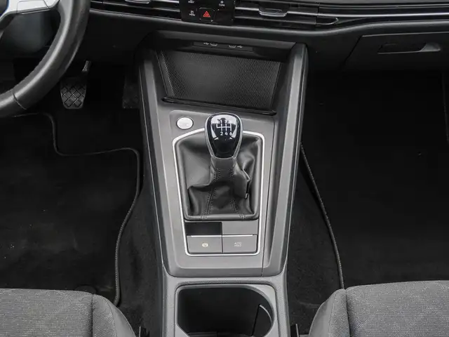 Volkswagen Golf view 13