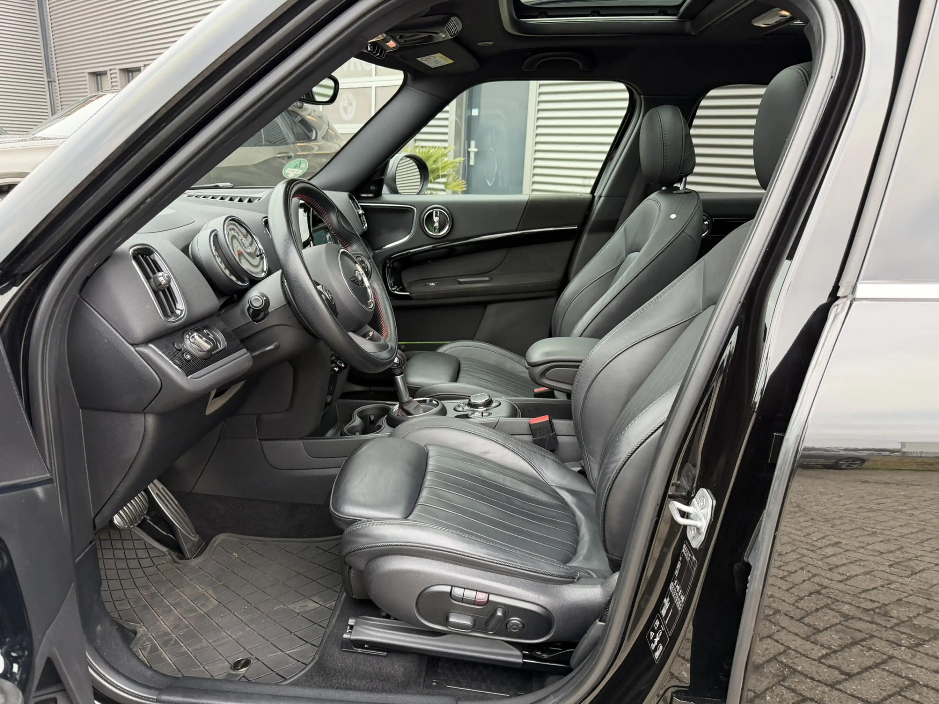 MINI John Cooper Works Countryman Mini 2.0 ALL4 231 PK Chili Panoramadak Leer Harman — photo 27