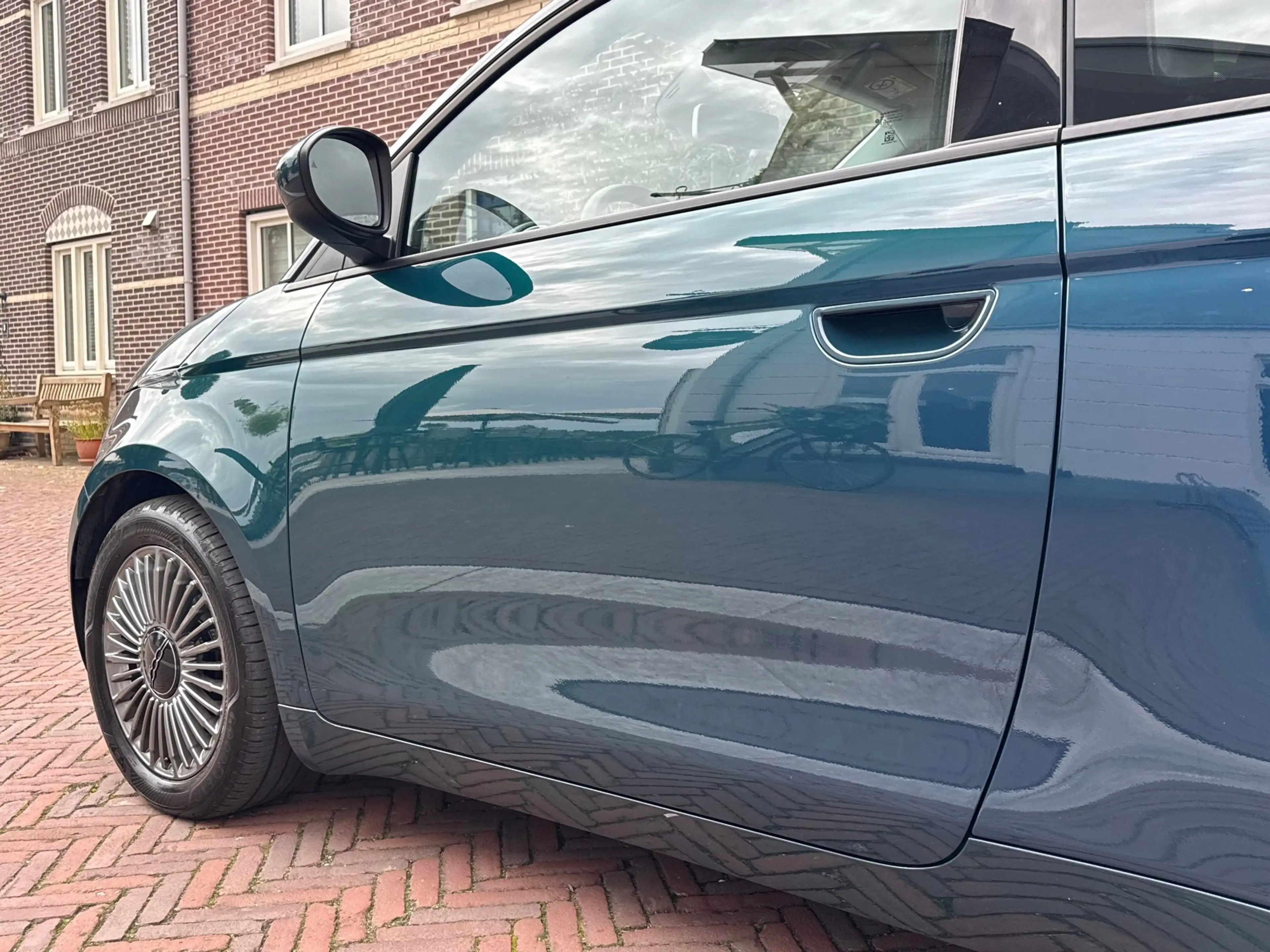 Fiat 500e Icon 42 kWh | RIJKLAARPRIJS | SOH 93,7% | Weinig K — photo 7