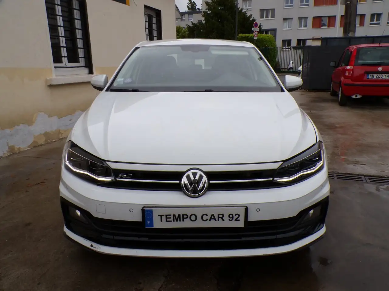 Volkswagen Polo Citadine 5 portes — photo 2