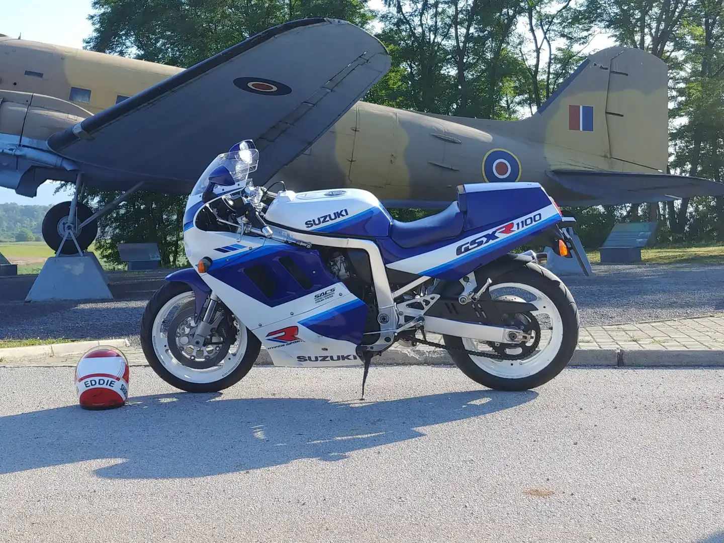 Suzuki GSX-R 1100 Blau - 1