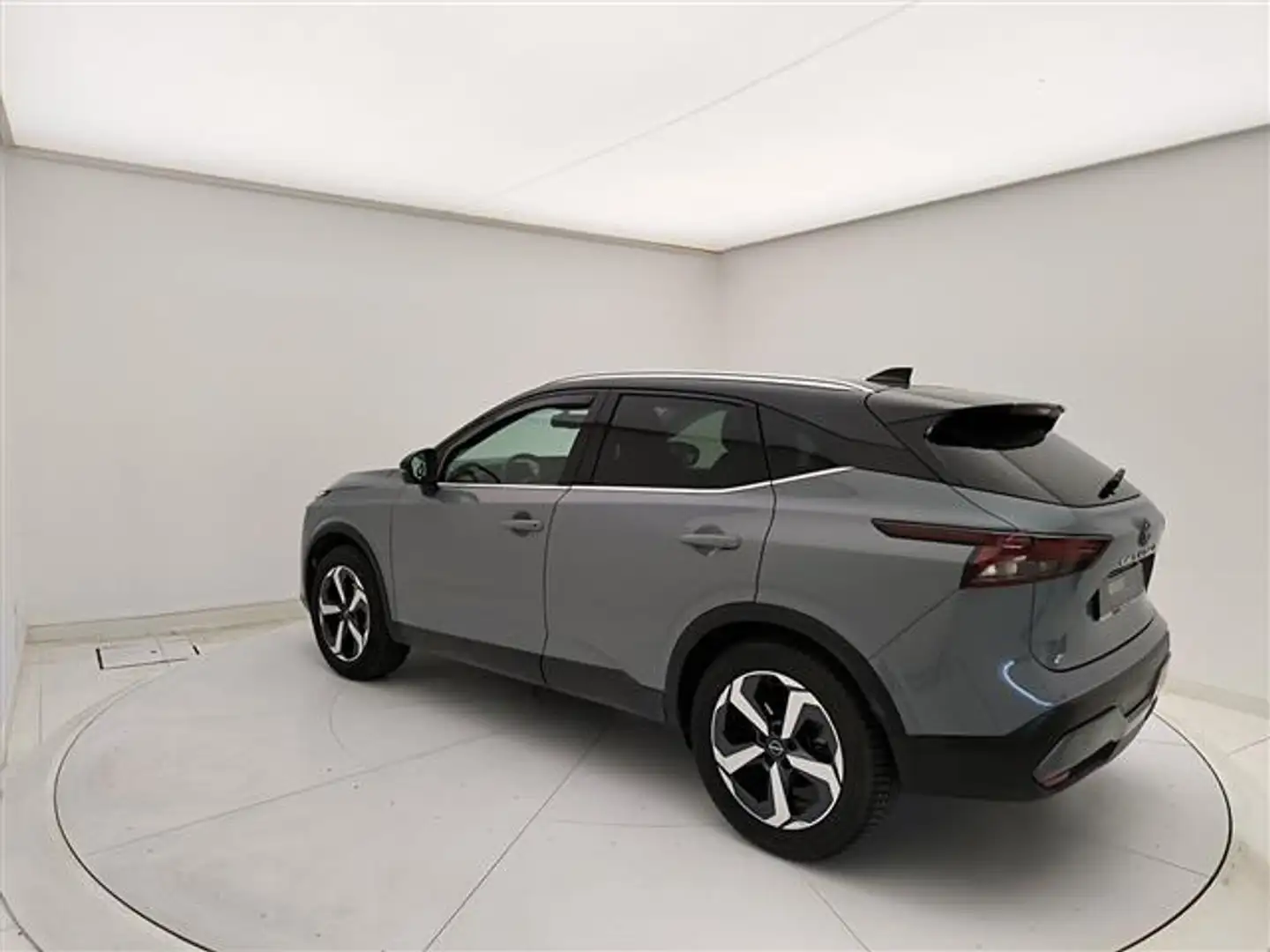 Nissan Qashqai 1.3 Mild Hybrid 158cv N-Connecta 4WD Xtron Gris - 2